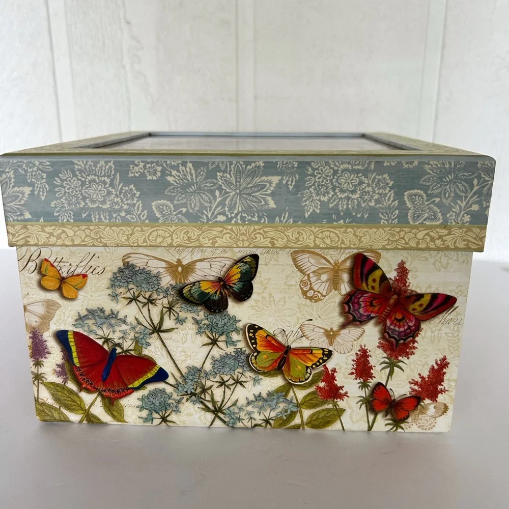 PUNCH STUDIO BUTTERFLY 3D STORAGE BOX
